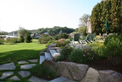 Wildes Respite by Woodburn & Company Landscape Architecture, LLC
