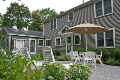 Private Patio — Landscape Design project by Woodburn & Company Landscape Architecture, LLC in Dover
