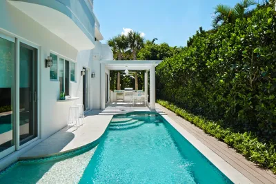 Art Deco Leed Platinum Gem by Fernando Wong Outdoor Living Design