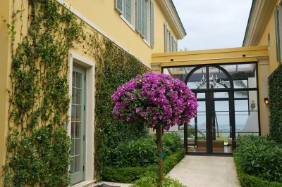 Oceanfront Estate — Landscape Design project by Fernando Wong Outdoor Living Design