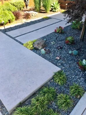 Mid-Century Modern Beach House by Wildflower Landscape Design At K&D Landscaping