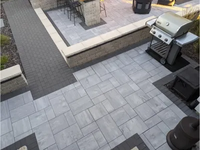 Boulder Bar — Landscape Design project by Four Of Six Landscape in Sun Prairie