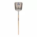 17-1/2" x 14-1/4" Aluminum Blade Hardwood Handle Western Pattern Grain Scoop | STR49061