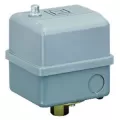 60/80 psi 1/4" FNPS +/-3 % Polypropylene Electromechanical 9013GHG Pressure Switch | SQDGHG26080