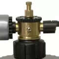 32 oz 0.4 - 0.5 gpm Poly Professional with Metering Dial Hose End Sprayer | CHPG362D