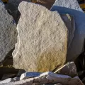 ANTIQUE YELLOW - FLAGSTONE 1" - PER TON (S)