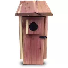 Penn Pride Cedar House w/Predator Guard