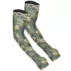 Farmers Defense Small/Medium Protection Sleeves Leaf Camo