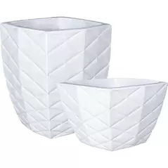 MCarr 32pc Square Planter Pallet White