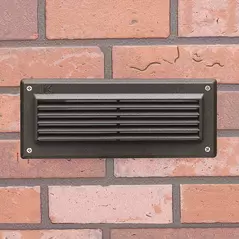 Brick Light, 1.72 W 2700K Integrated LED Textured Architectural Bronze Aluminum Louvered 82 Lumens