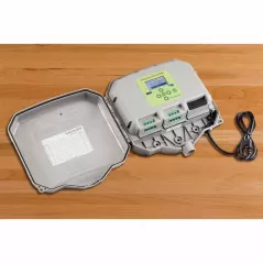 108 - 132 VAC Input 15 VDC Output Textured Gray Plastic 4 Independently Controlled Zones LED Controller | KIC15DC200