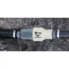 3/4" Hose x FNPT 30 psi 0.5 to 8 gpm Thermoplastic PRL Series Low Flow Pressure Regulator | SEN30LF