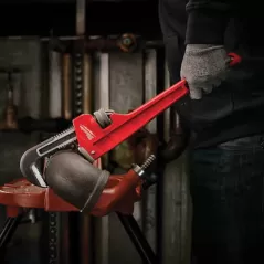 18" Steel Ergonomic Pipe Wrench | MKE48227118