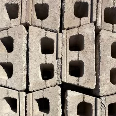6" x 17-3/4" x 9" Rectangular Danville Beige Anchor Diamond 9D Legacy Retaining Wall | BEL16203789