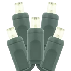 4.8 W/Set 23-1/2' Warm White Professional/Commercial-Grade Balled LED Light Set | LED-5MMB-70-WW4