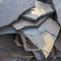 Bluestone - Full Color - Flagstone - Standup 1-1/2" Plus - Per Ton | SBI7921