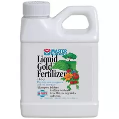 Master Nursery 32oz Concentrate Liquid Gold 15-6-3 Fertilizer
