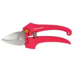 Fiskars Bypass Pruner with Stainless Steel Blade