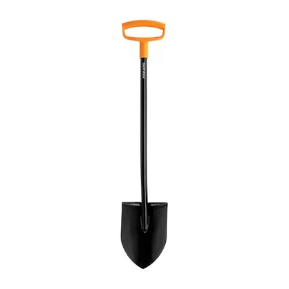 Fiskars D Handle Digging Shovel