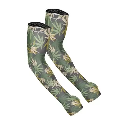 Farmers Defense Small/Medium Protection Sleeves Leaf Camo
