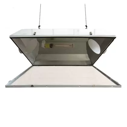 El Jefe 8" Single Lamp Reflector - Shattered Glass