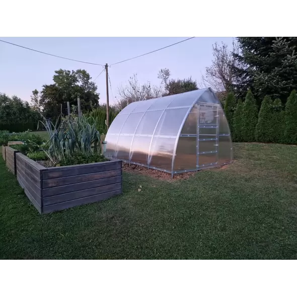 Classic Arch Greenhouse