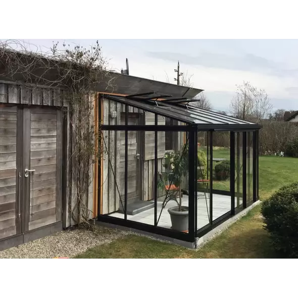 Lean-To Greenhouse