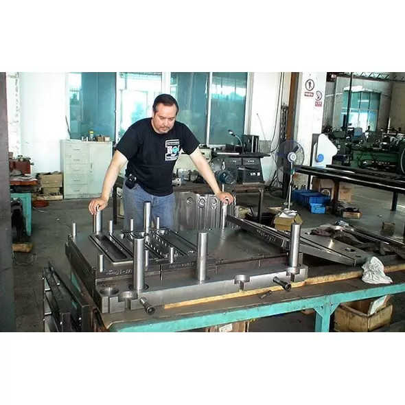 Tooling Services - Innovative Tool and Design