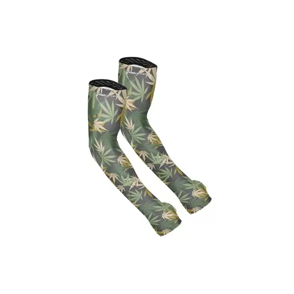 Farmers Defense Large/X-Large Protection Sleeves Leaf Camo