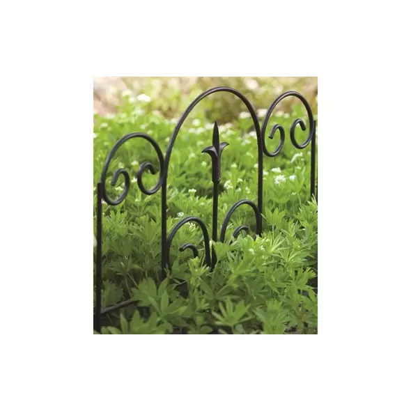 Panacea 16"x18" Black Garden Edge With Finial