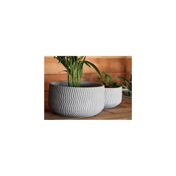Avenue 7" Corrugated Bowl Planter GCC