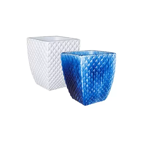 MCarr 16pc Tall Square Diamond Planter Pallet Mixed