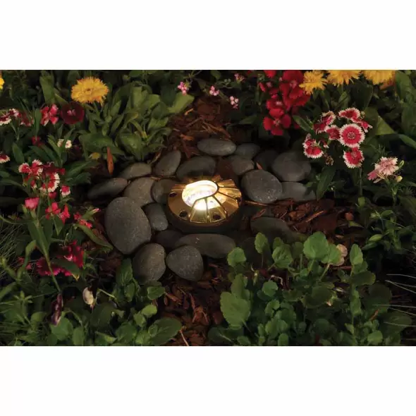 Well Light, GU5.3 MR-16 2700K LED Camo Bronze Die-Cast Brass with Ring Faceplate