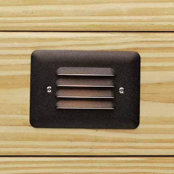 Step Light, 1 W Wedge T5 LED Textured Architectural Bronze Aluminum Louvered Mini