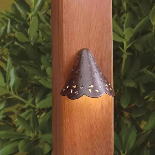 Deck Light, 0.86 W 3000K Integrated LED Textured Tannery Bronze Aluminum Hammered Roof