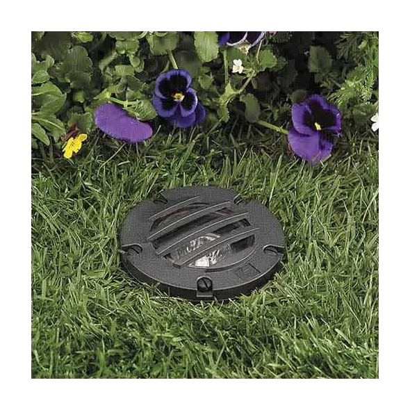 4.5 W MR-16 LED Standard Black Injection Molded Glass-Reinforced Ryton Landscape Series 5270 Model In-Ground Composite with Grate Well Light | VISGW5270B45W36
