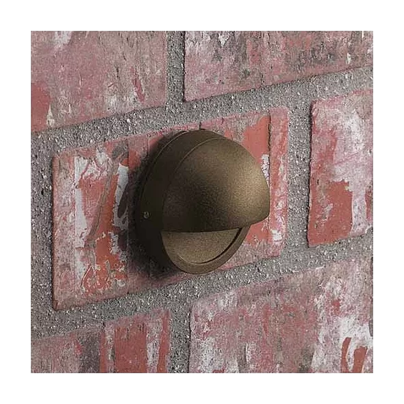 2.5 W T3 2700K LED Standard Architectural Bronze Die-Cast Copper-Free Aluminum Landscape 4243 Series Step Light | VISSL4243ZWLB2ND