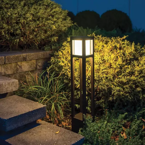 5.5 W 2700K LED Black Aluminum Bollard Light | WAC662127BK