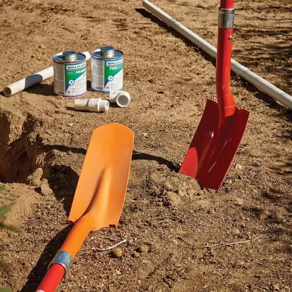 5" Steel Blade 14 ga Fiberglass Handle Curved Trenching Shovel | CORSS64715