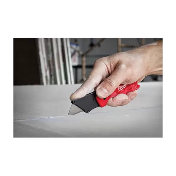 1.27" Steel Blade Plastic Handle Compact Folding Utility Knife | MKE48221500