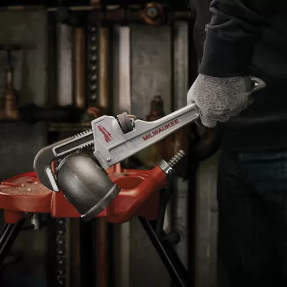 14" Aluminum Ergonomic For Turn Threaded Pipe and Pipe Fittings Pipe Wrench | MKE48227214