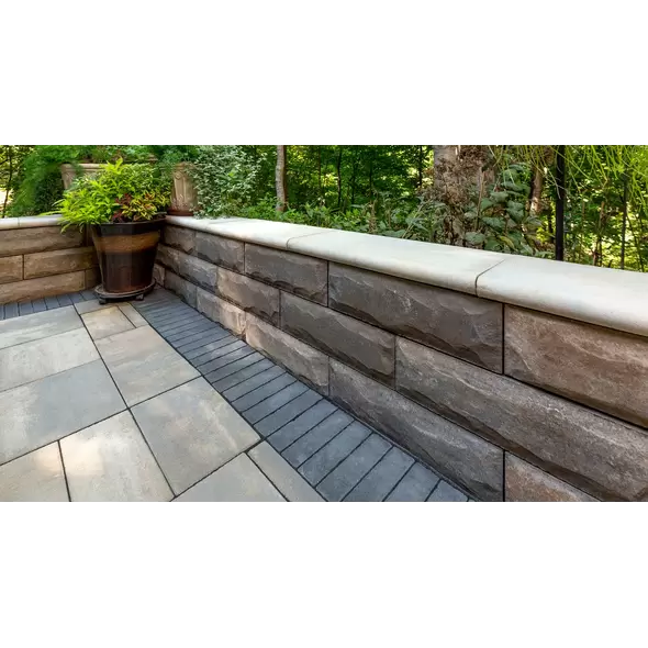 19" x 14" x 3" Light Gray Coping U-Cara Wall Block | UNPUCARAUCLG