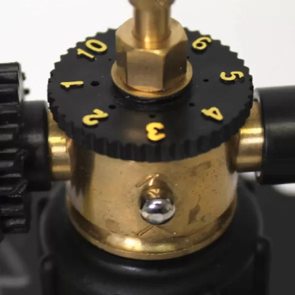 32 oz 0.4 - 0.5 gpm Poly Professional with Metering Dial Hose End Sprayer | CHPG362D