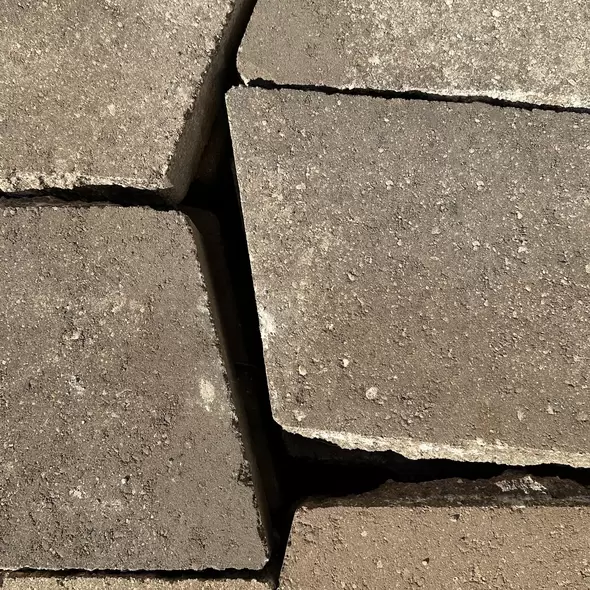 3" x 18" Rectangular Danville Beige Universal Anchor Diamond 9D Legacy Retaining Wall Cap | BEL16203787