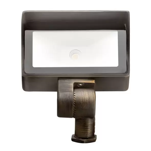 86 Degrees Vertical 3000K 600 Lumens Pure White Integrated LED Centennial Brass 16026 Series Mini Wall Wash Fixture | KIC16026CBR30