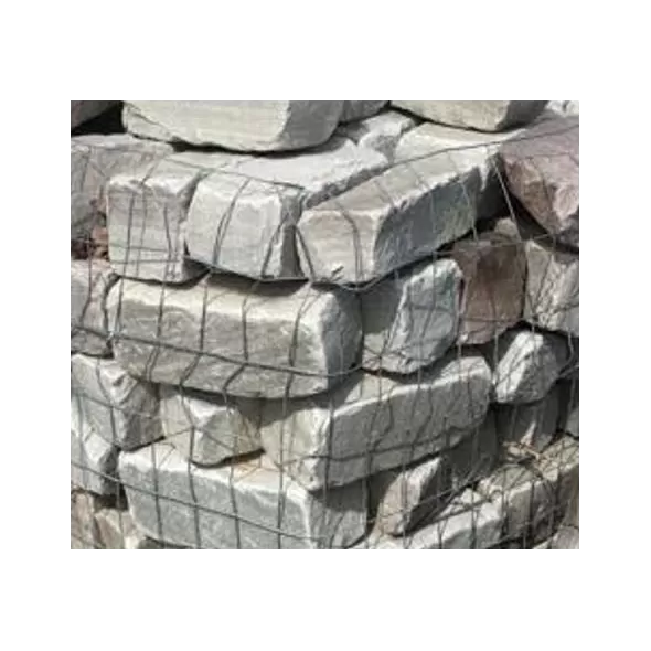 Tumbled Flagstone Cobble, 4" x 4" x 9", Tan | 2535
