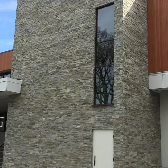 STACKED STONE FLATS ALPINE GREY ALPINE GREY QUARTZITE SPLIT FACE FLATS - 6 EA (6 SF) PER BUNDLE / 288 EA (SF) PER PALLET 6" X 24"