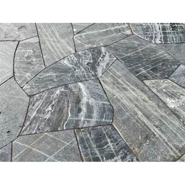 AM. MIST SAWN FLAGSTONE 2"