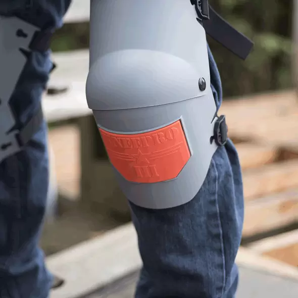 Kneepro Ultra Flex Iii Knee Pad, Gray Hard Plastic | KPUF03 S96110