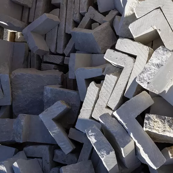 Dato Limestone Thin Corners Natural Stone 4" - 10"